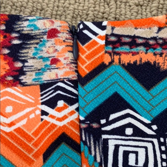 Forever 21 colorful pattern dress - Picture 5 of 7